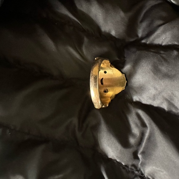 Handmade 14kt gold ring with face. - Picture 3 of 4